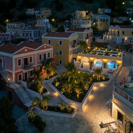 סימי Opera House Hotel מראה חיצוני תמונה